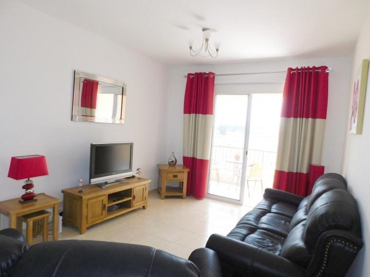 Excellent 2 Bed Apartment Мадрия Экстерьер фото