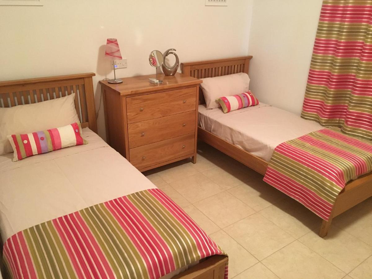 Excellent 2 Bed Apartment Мадрия Экстерьер фото